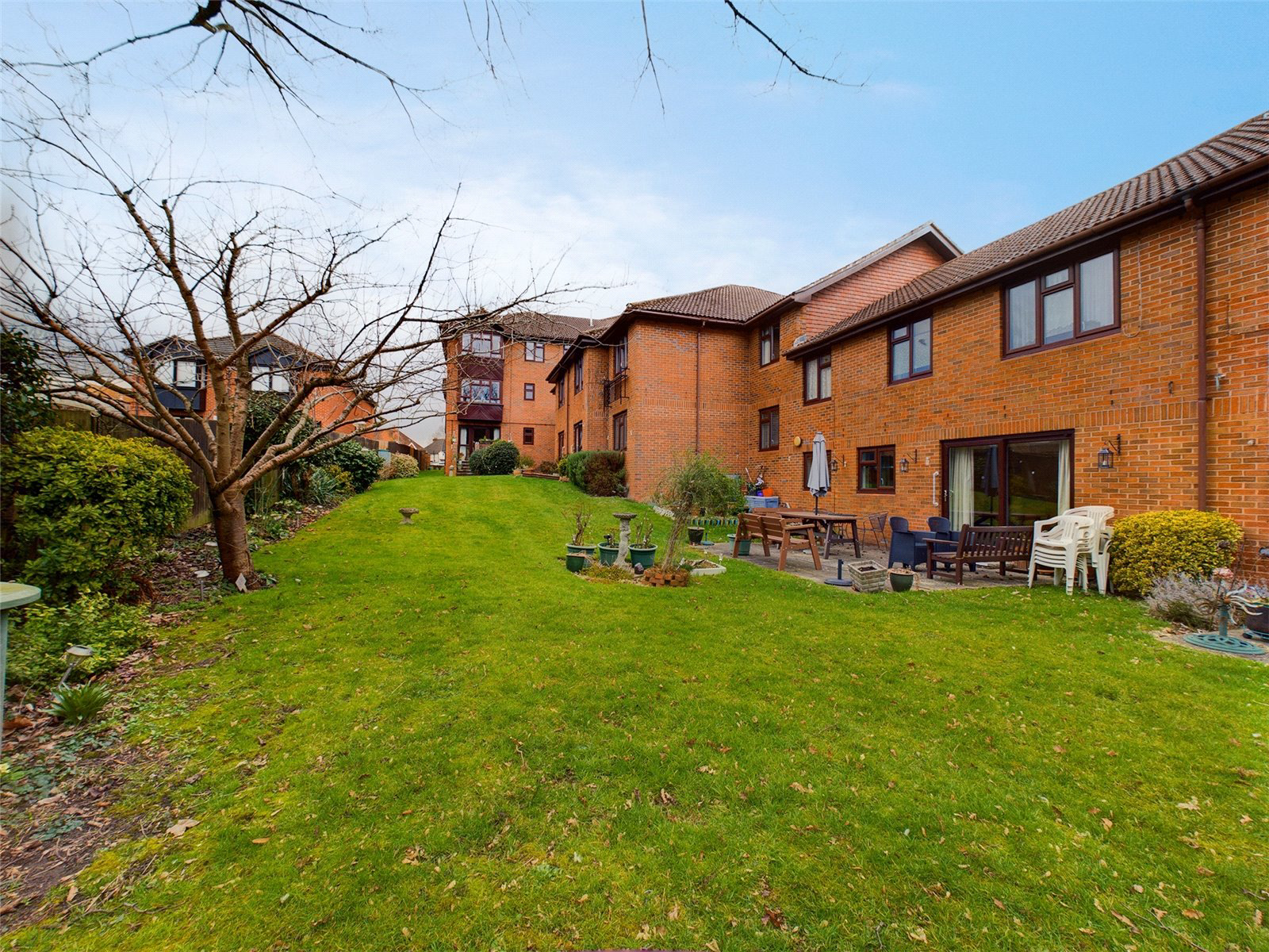 Francis Court, Worplesdon Road, Guildford, Surrey, GU2, photo 8