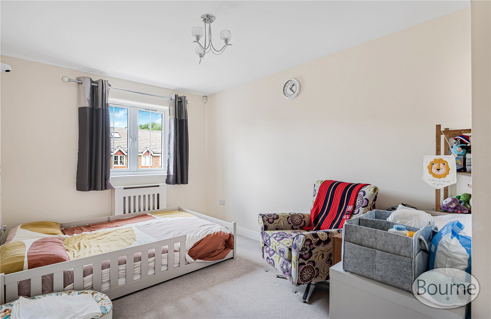 Ayrshire Crescent, Knaphill, Woking, Surrey, GU21, photo 10