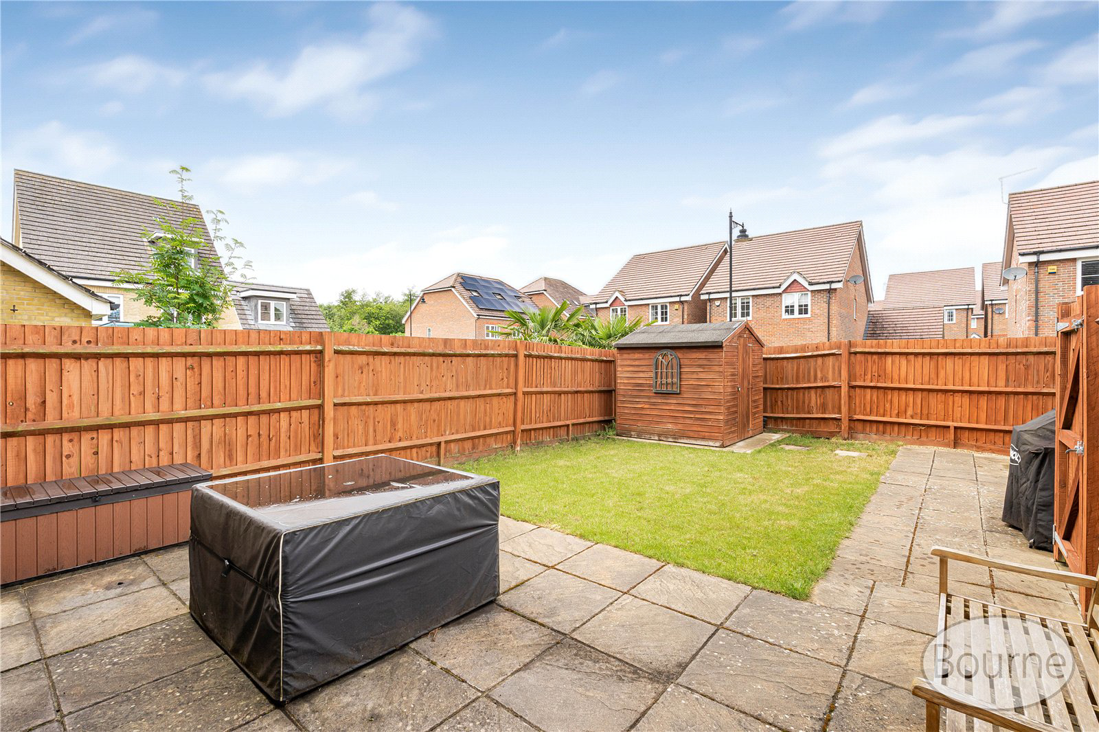 Ayrshire Crescent, Knaphill, Woking, Surrey, GU21, photo 16