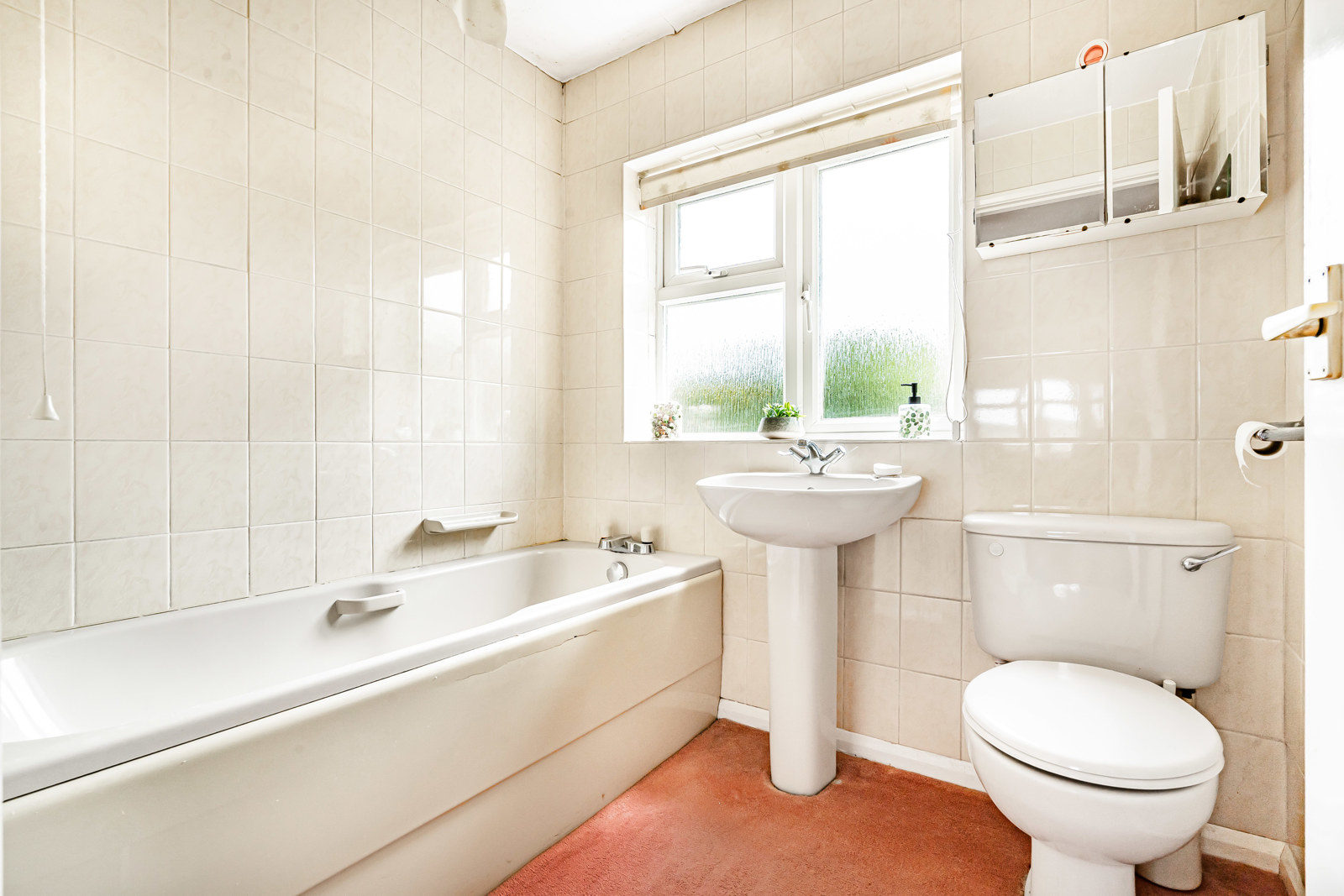 Grove End Road, Farnham, Surrey, GU9, photo 8