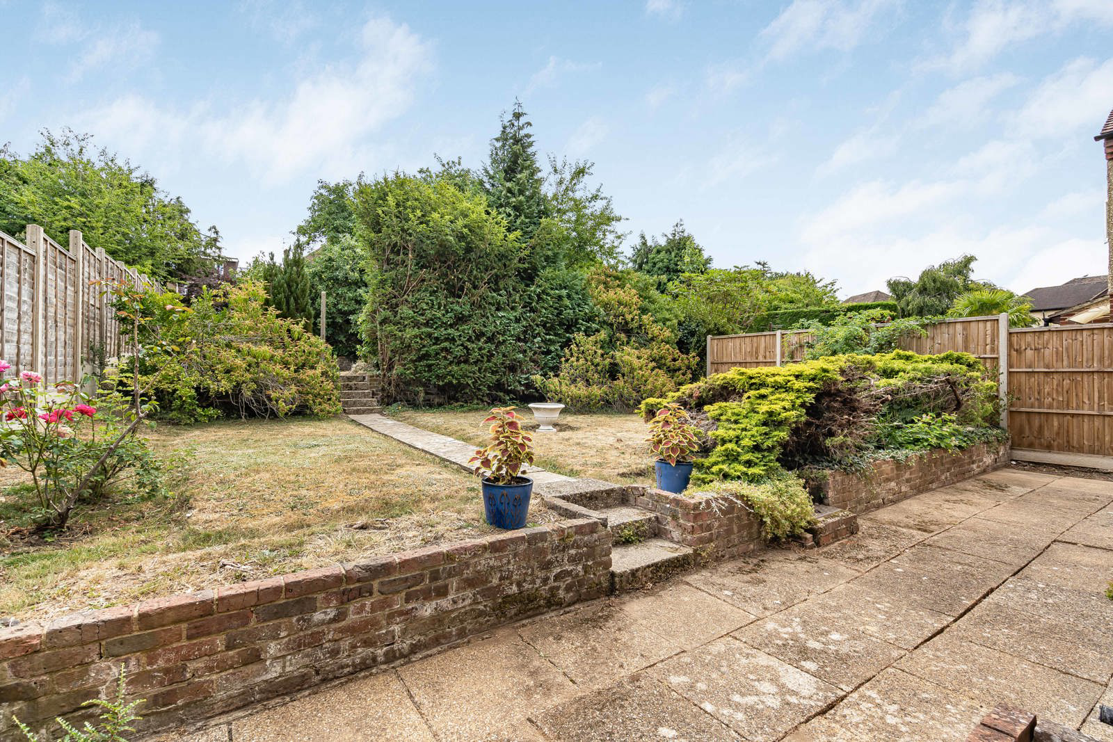 Grove End Road, Farnham, Surrey, GU9, photo 11