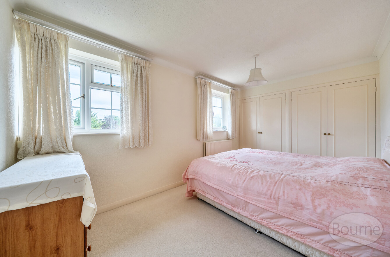 Robin Way, Wormley, Surrey, GU8, photo 7