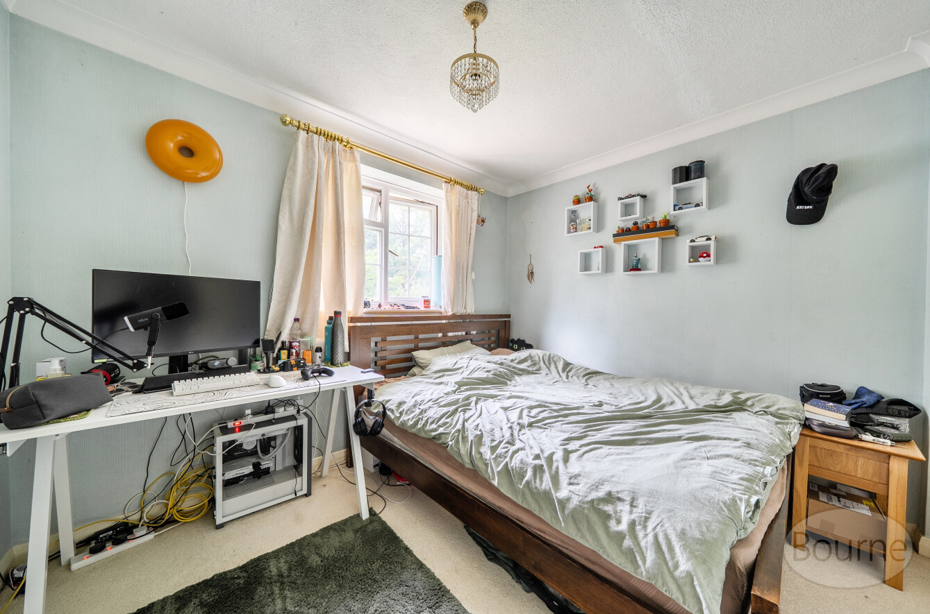 Robin Way, Wormley, Surrey, GU8, photo 8