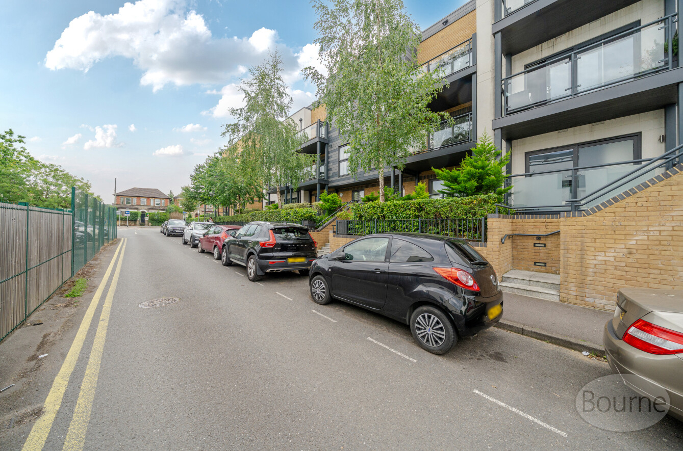Wharf Road, Guildford, Surrey, GU1, photo 16