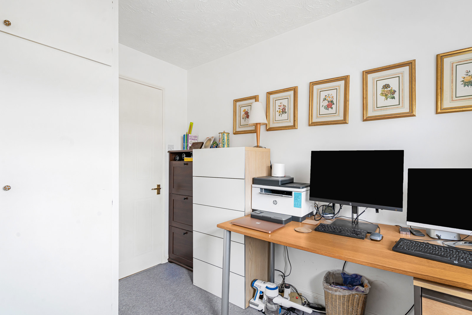 Cater Gardens, Guildford, Surrey, GU3, photo 20