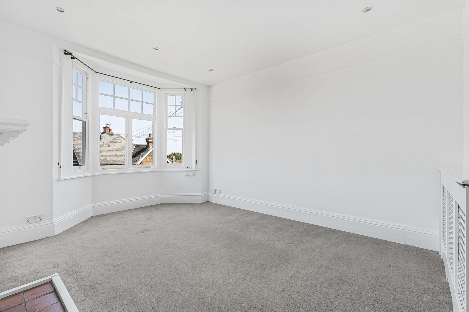 Wodeland Avenue, Guildford, Surrey, GU2, photo 3