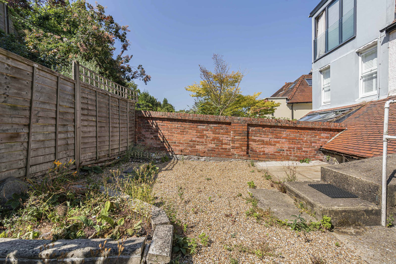 Wodeland Avenue, Guildford, Surrey, GU2, photo 19