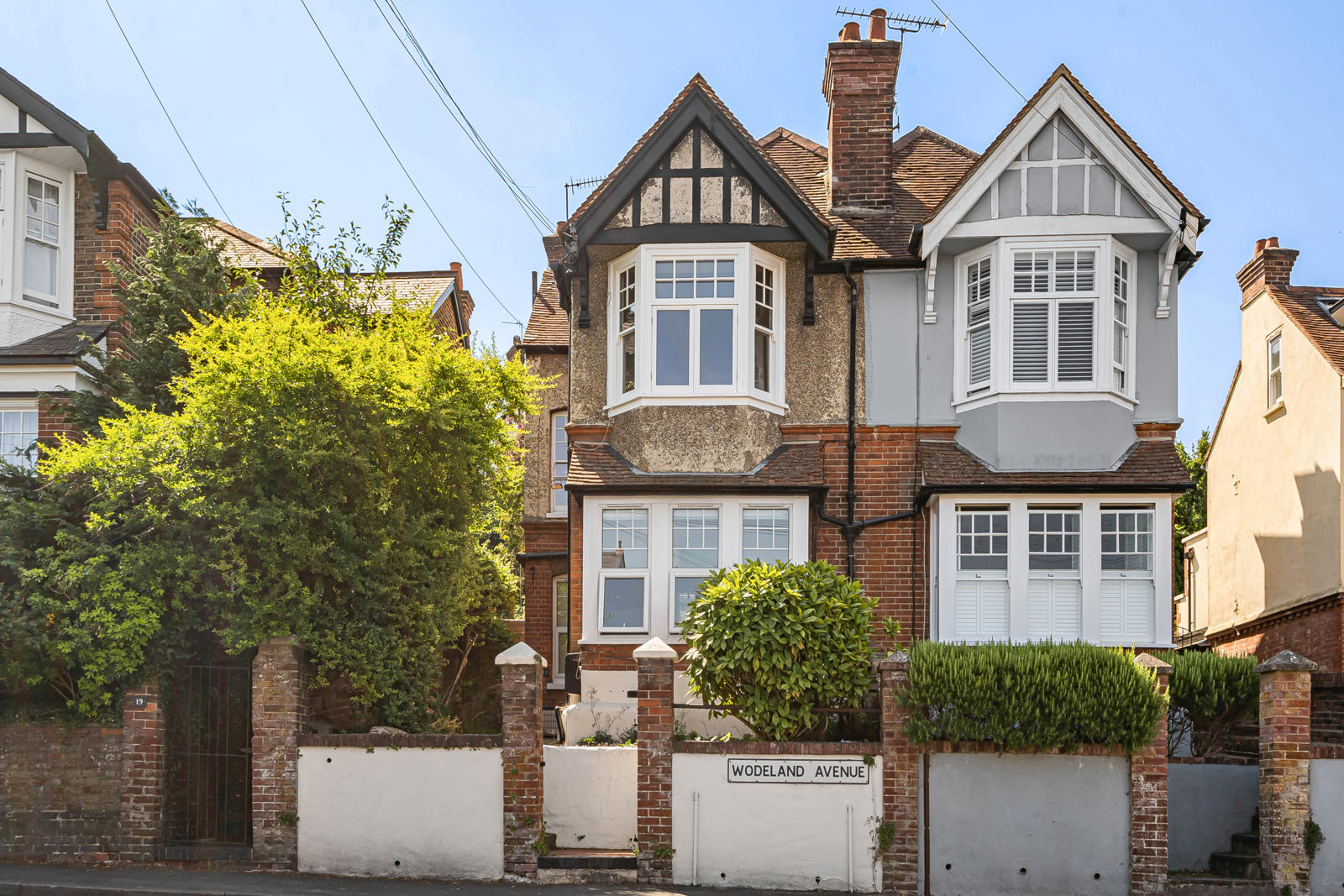 Wodeland Avenue, Guildford, Surrey, GU2