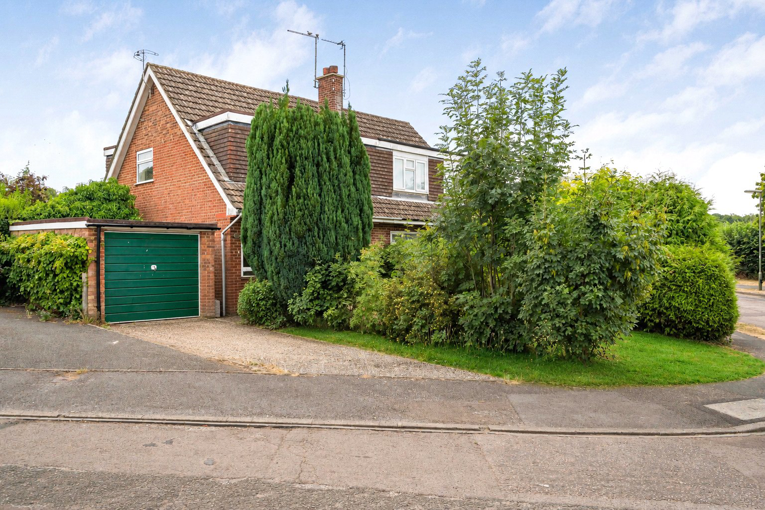 Riverdale, Wrecclesham, Farnham, Surrey, GU10