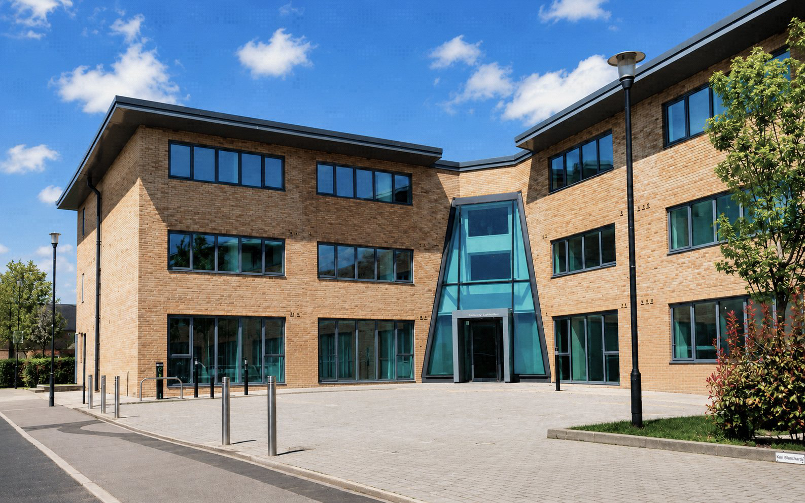 Golden House, 31 Power Close, Guildford, Surrey, GU1
