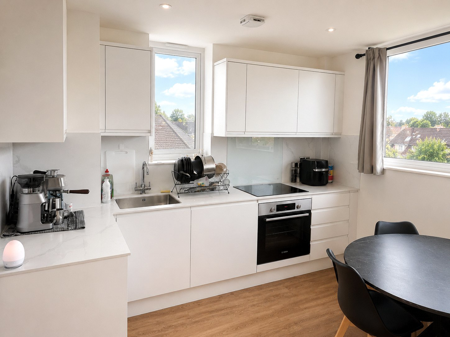 Golden House, 31 Power Close, Guildford, Surrey, GU1, photo 4