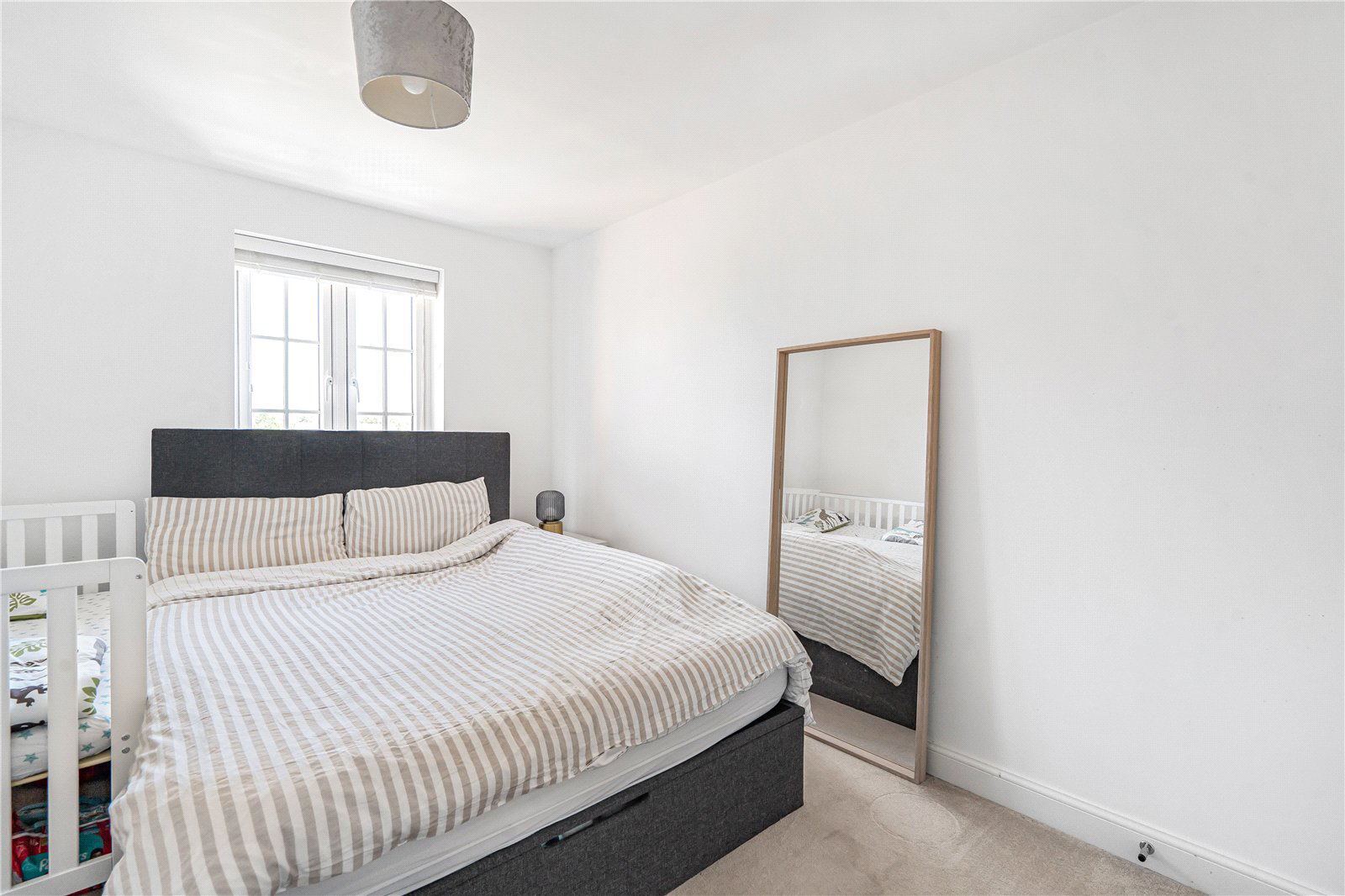 Masterson Close, Wellesley, Aldershot, Hampshire, GU11, photo 4