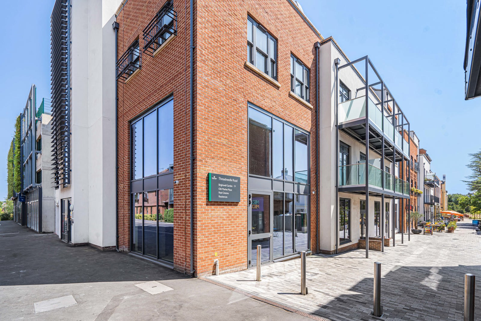 Threadneedle Road, Farnham, Surrey, GU9