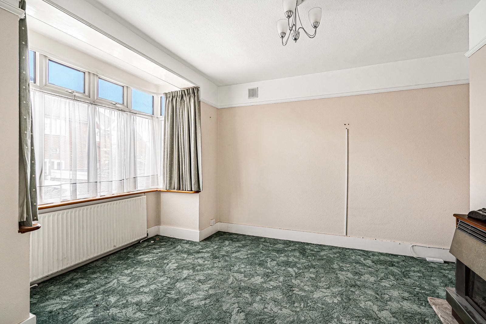 Sumner Road, Farnham, Surrey, GU9, photo 2