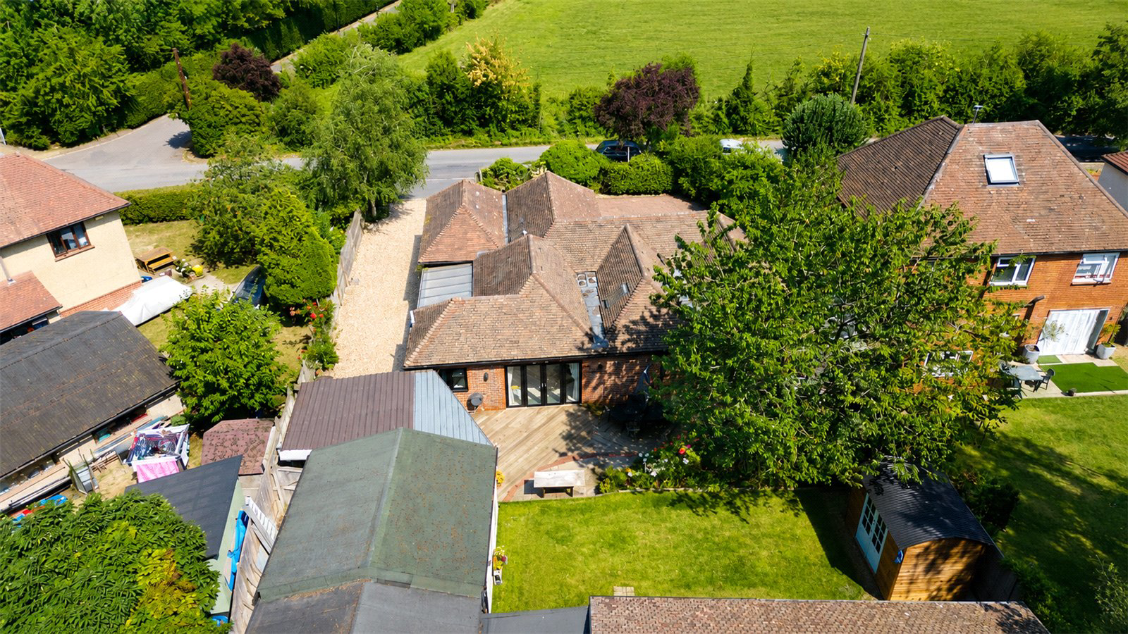 Tongham Road, Runfold, Farnham, Surrey, GU10, photo 4