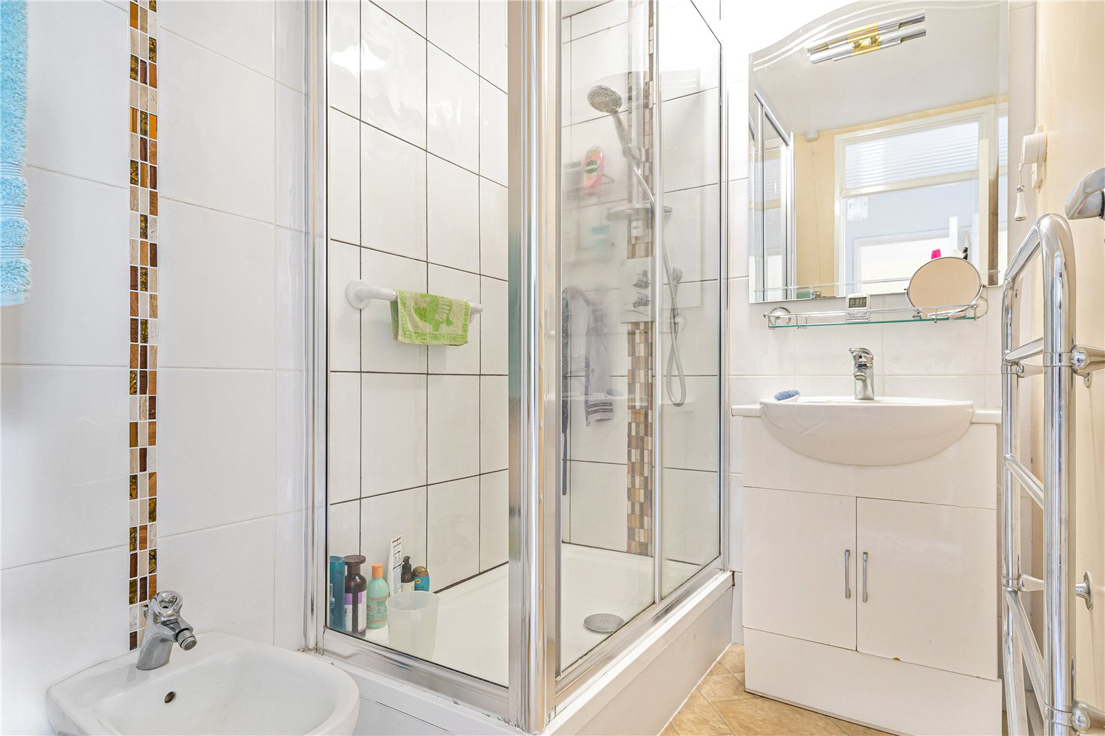 Hill View Court, Woking, Surrey, GU22, photo 10