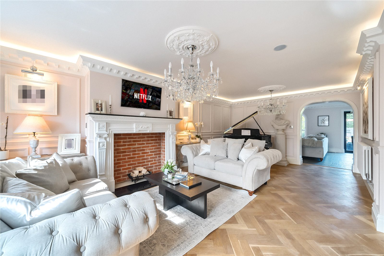 Woodham Waye, Woking, Surrey, GU21, photo 2