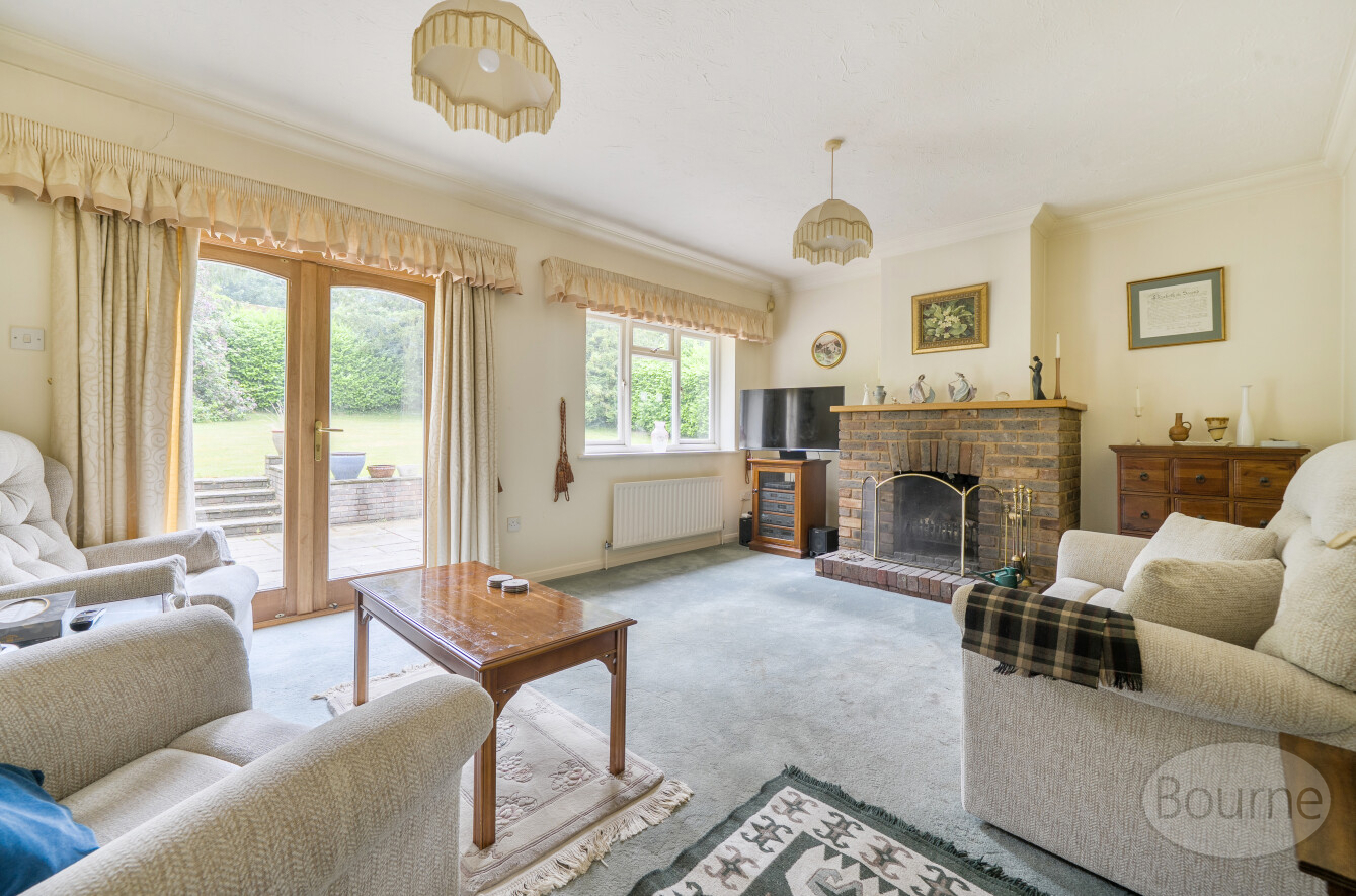 Grosvenor Road, Medstead, Alton, Hampshire, GU34, photo 2