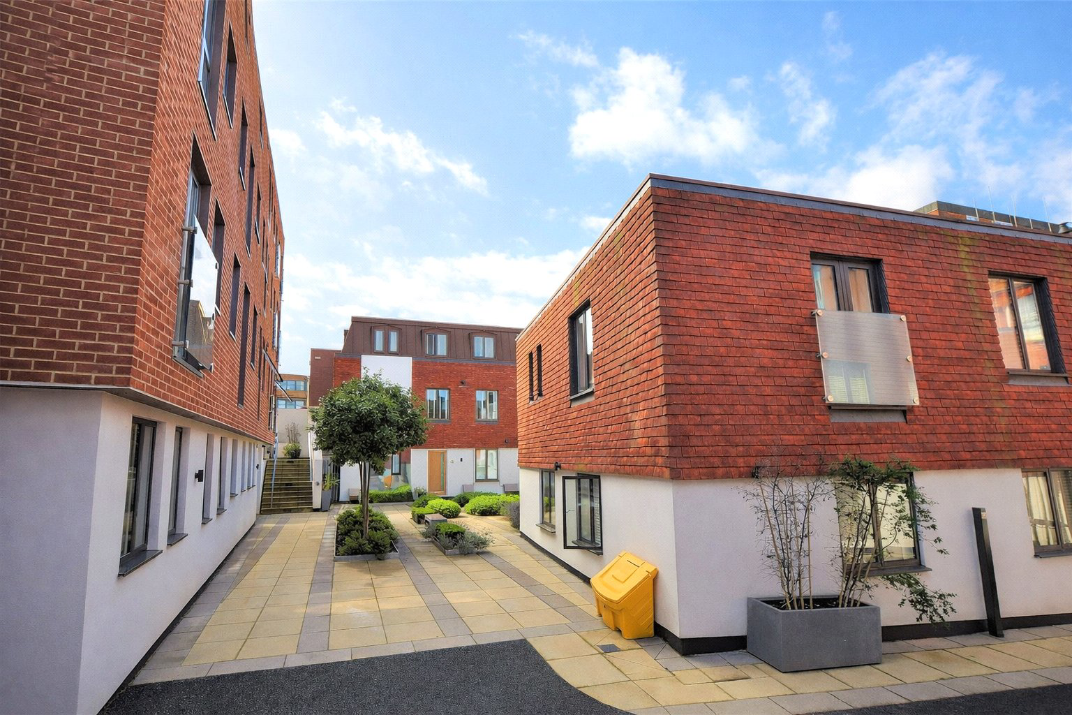 Chertsey Street, Guildford, Surrey, GU1, photo 8