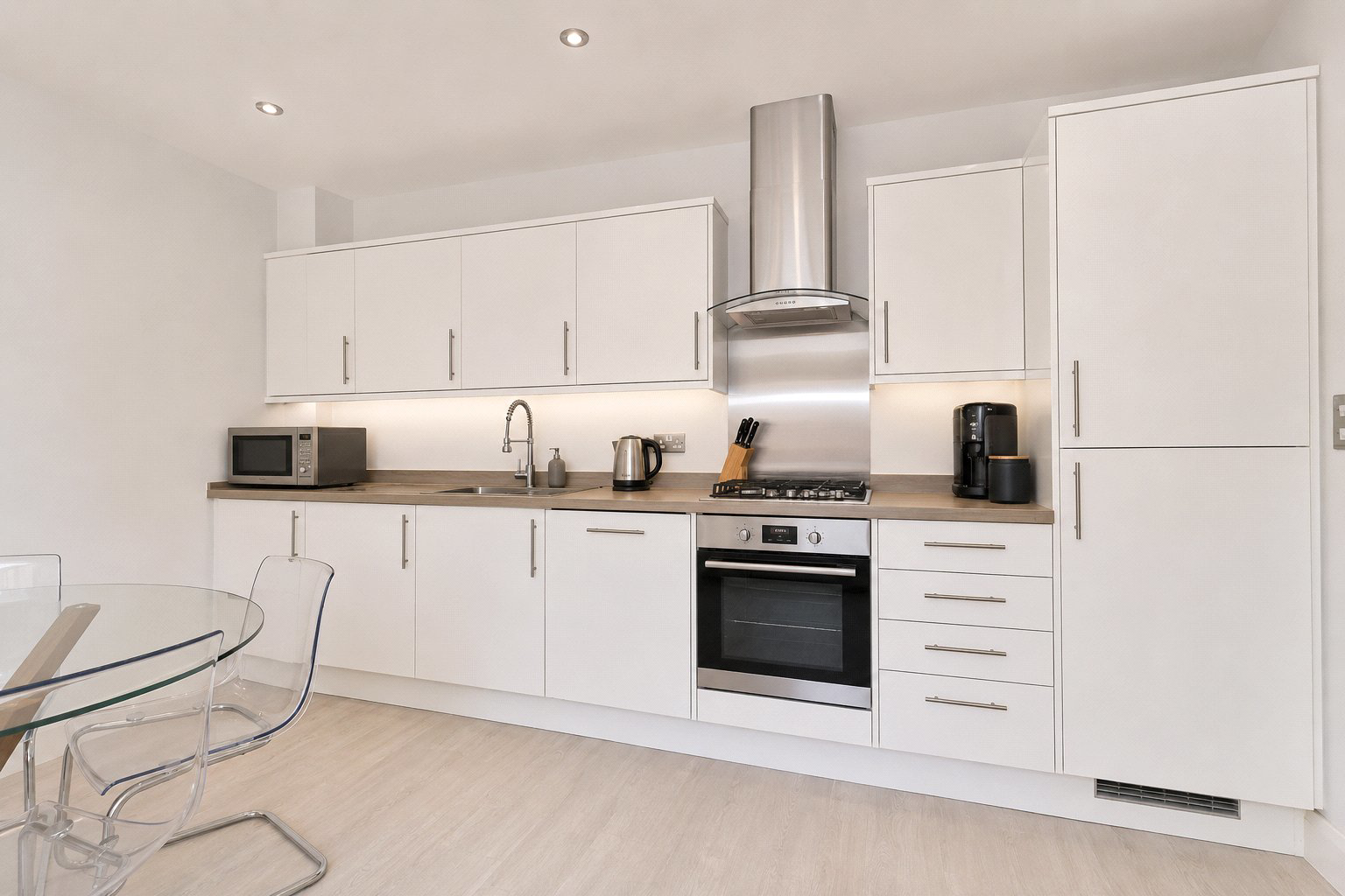 Connaught Road, Brookwood, Woking, Surrey, GU24, photo 5