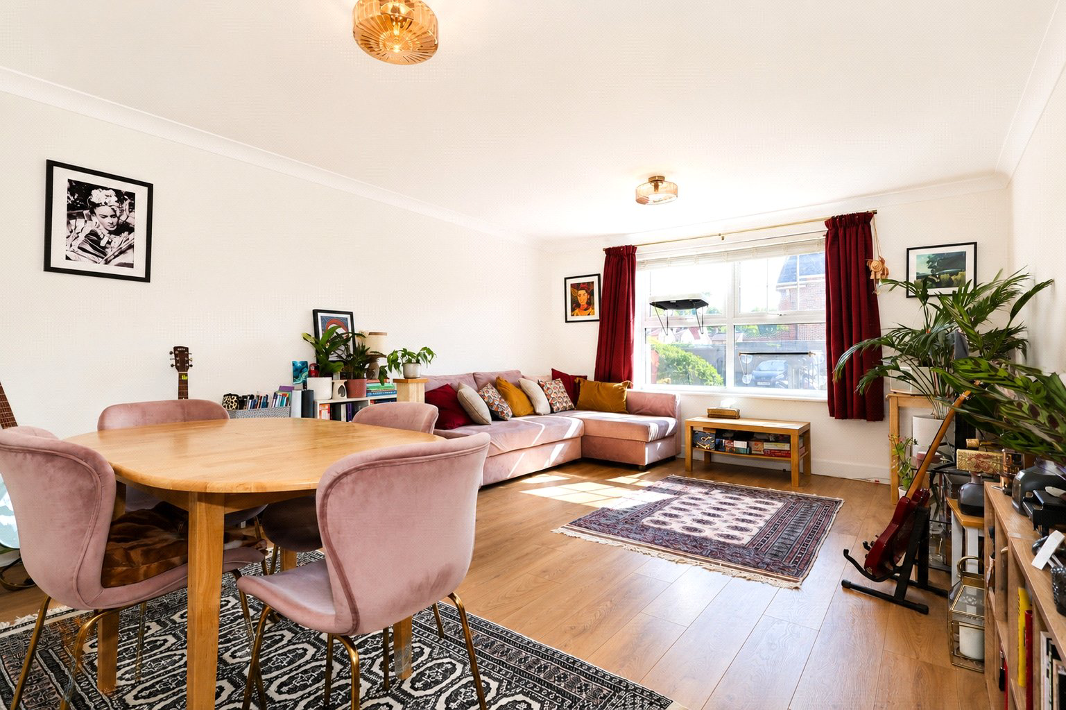 Kings Road, Woking, Surrey, GU21, photo 2