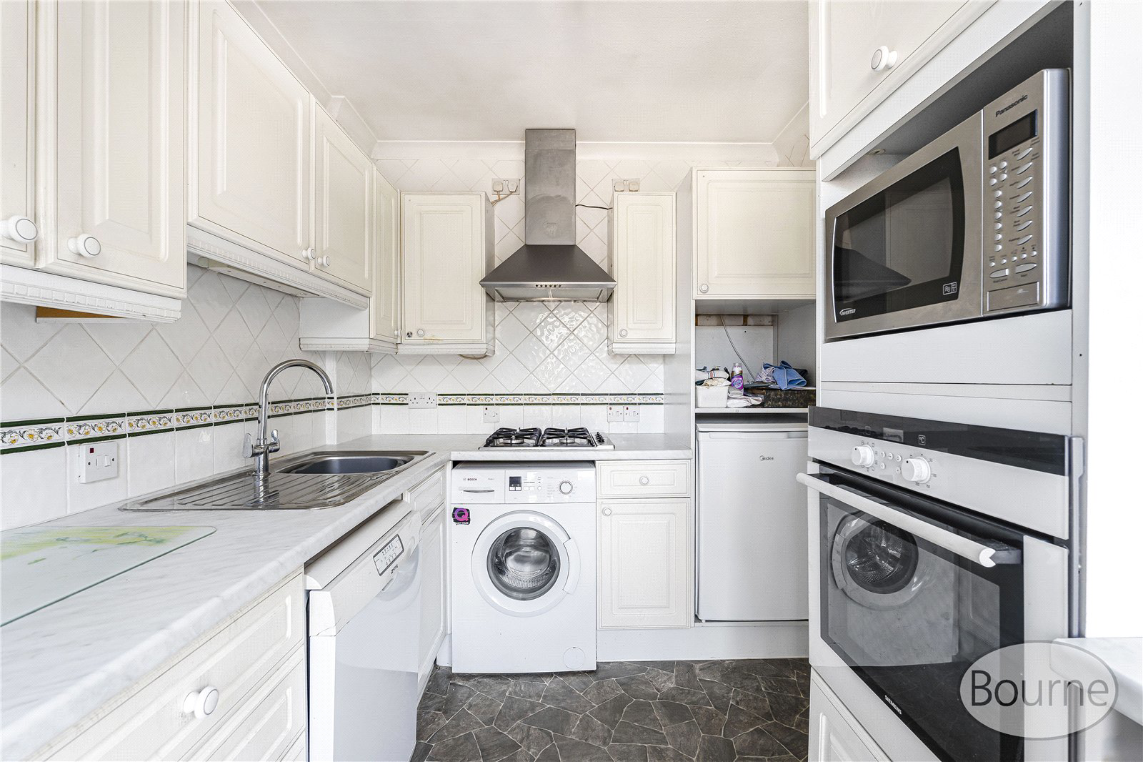 Elm Grove, Bisley, Woking, Surrey, GU24, photo 3
