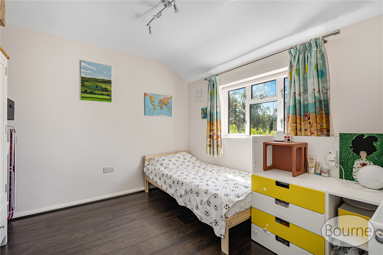 Lambourne Crescent, Sheerwater, Woking, Surrey, GU21, photo 7