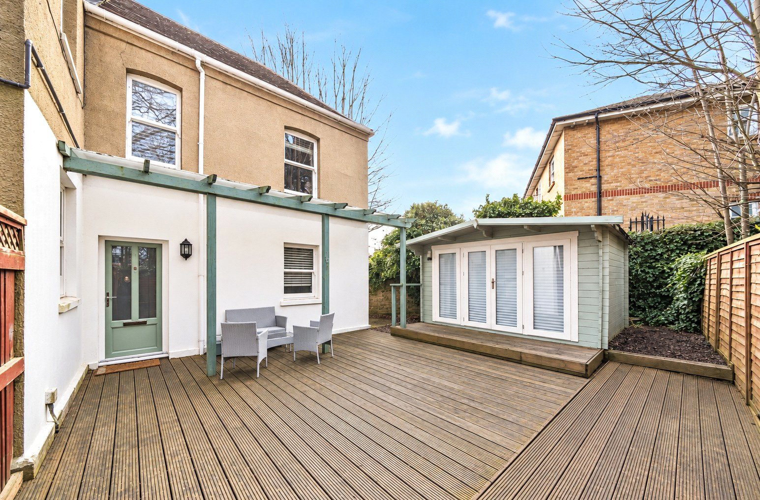 Farnham Road, Guildford, Surrey, GU1, photo 2