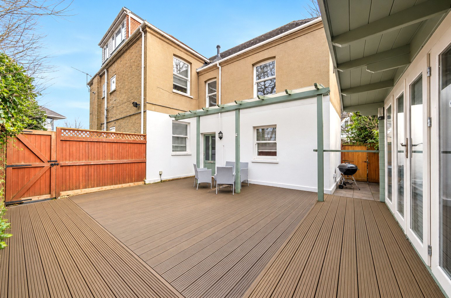Farnham Road, Guildford, Surrey, GU1, photo 10