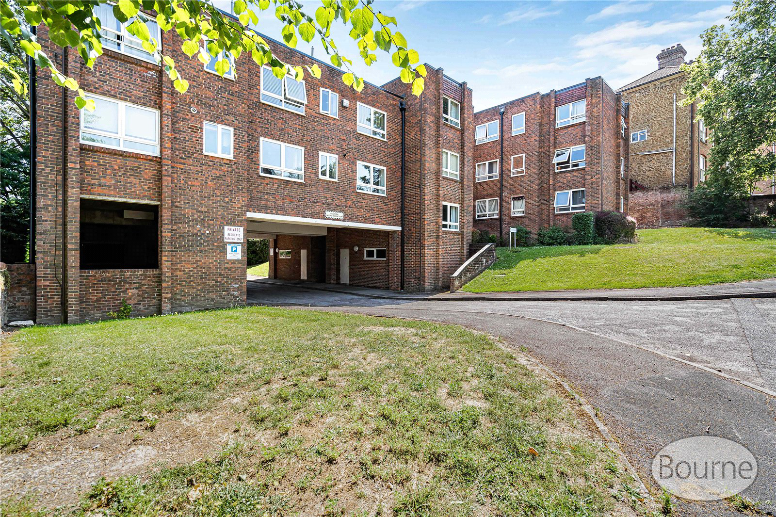 Harvey Road, Guildford, Surrey, GU1