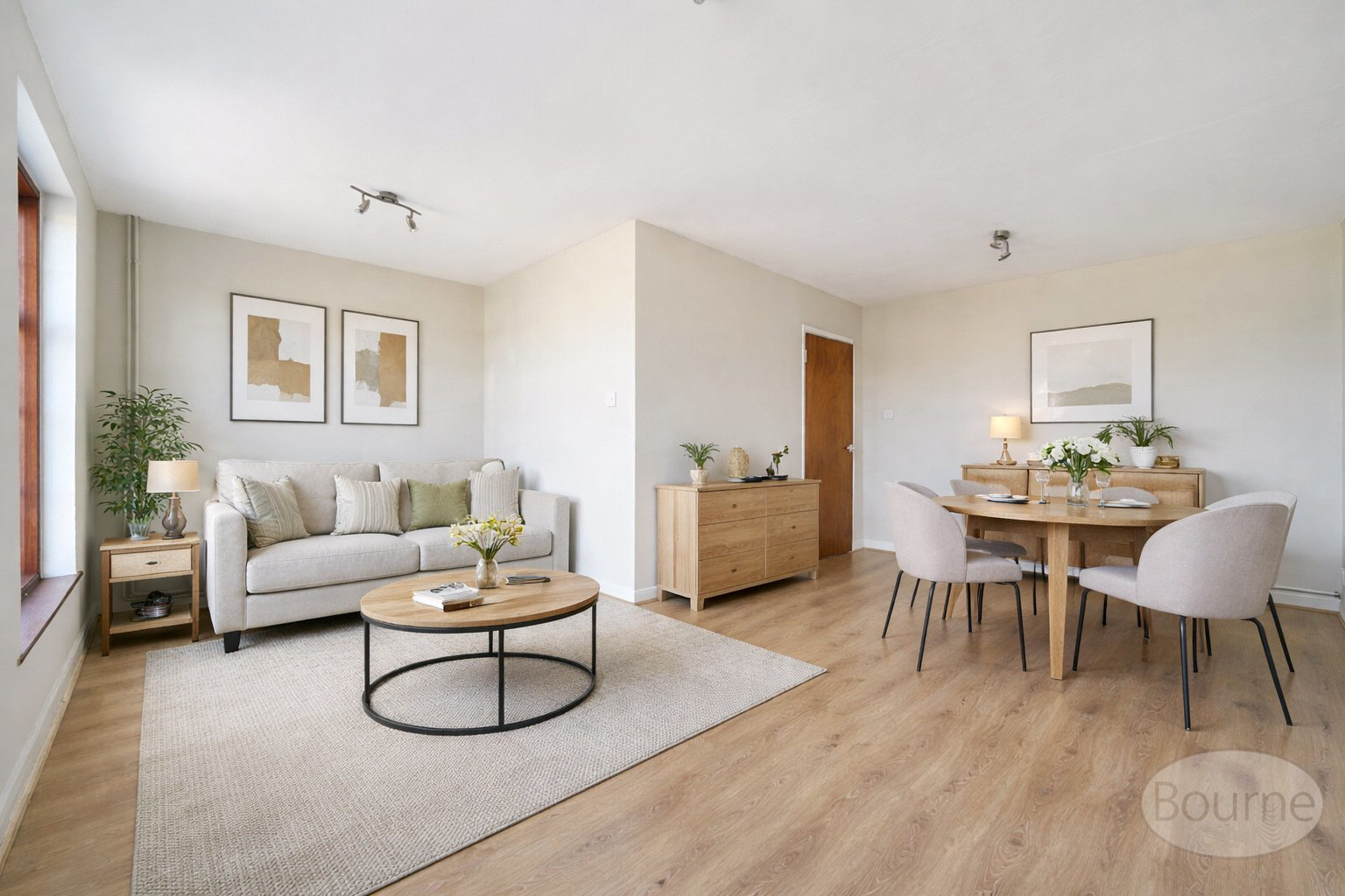 Portsmouth Road, Cobham, Surrey, KT11, photo 3