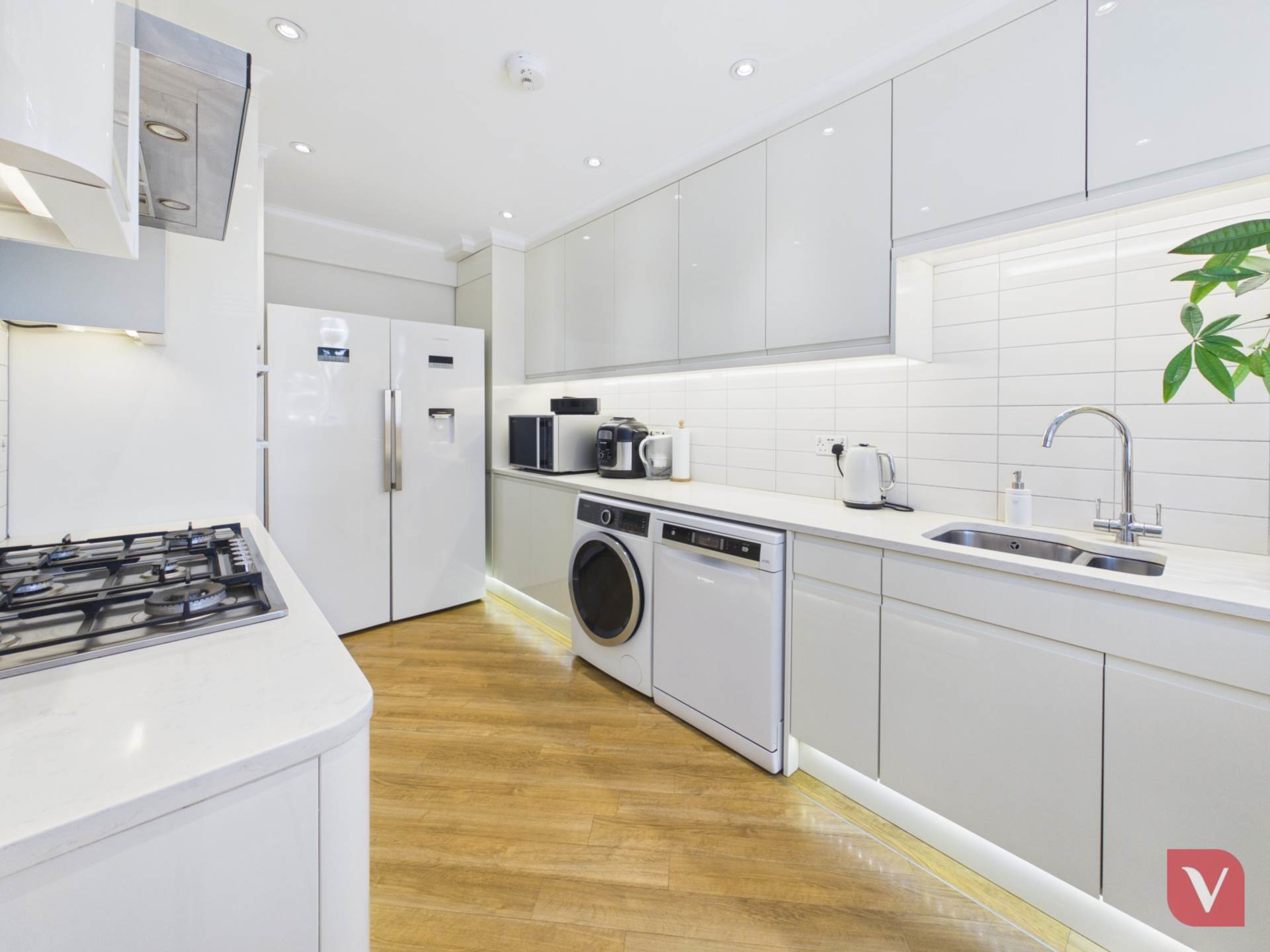 Heywood Drive, Luton, photo 6