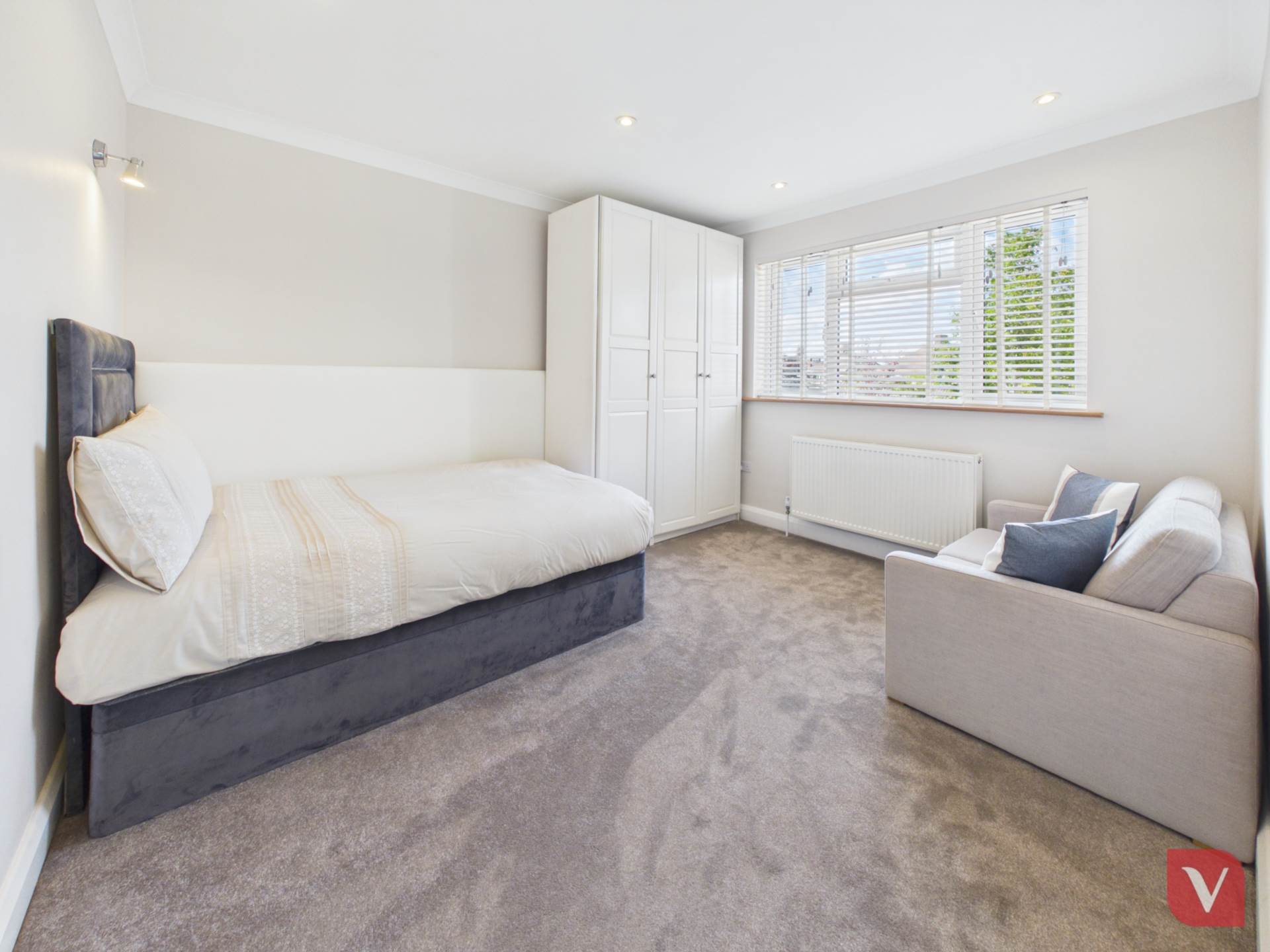 Heywood Drive, Luton, photo 10