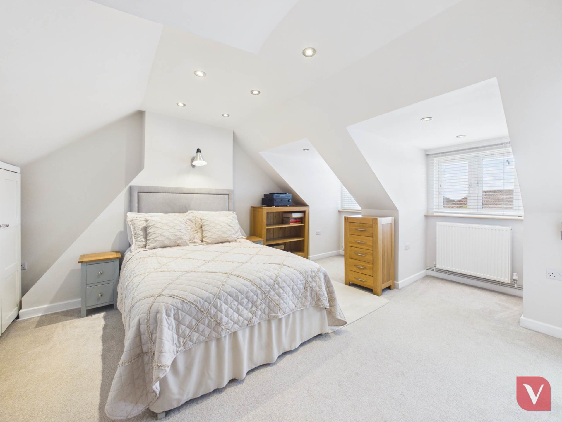 Heywood Drive, Luton, photo 14