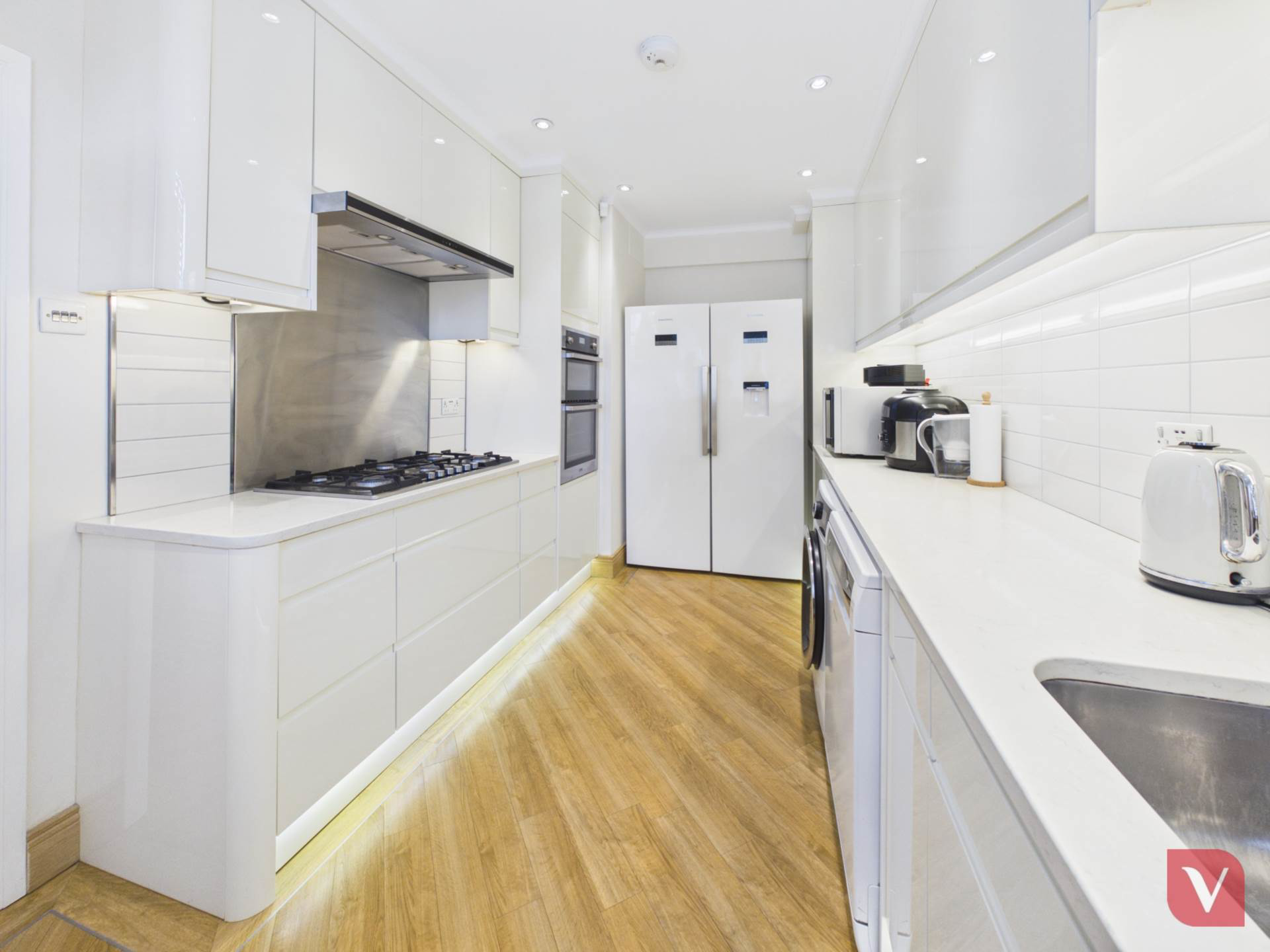 Heywood Drive, Luton, photo 13