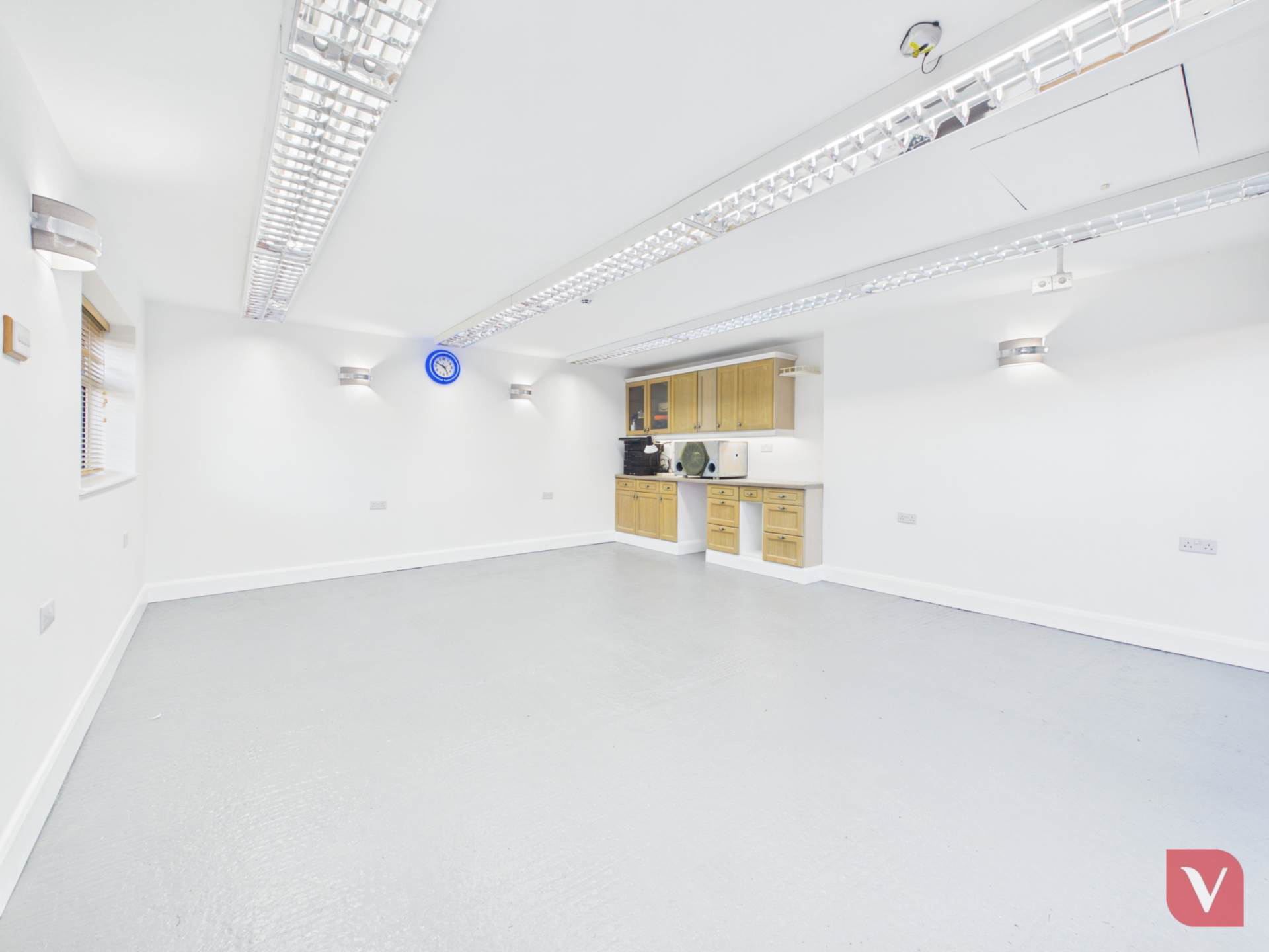 Heywood Drive, Luton, photo 30