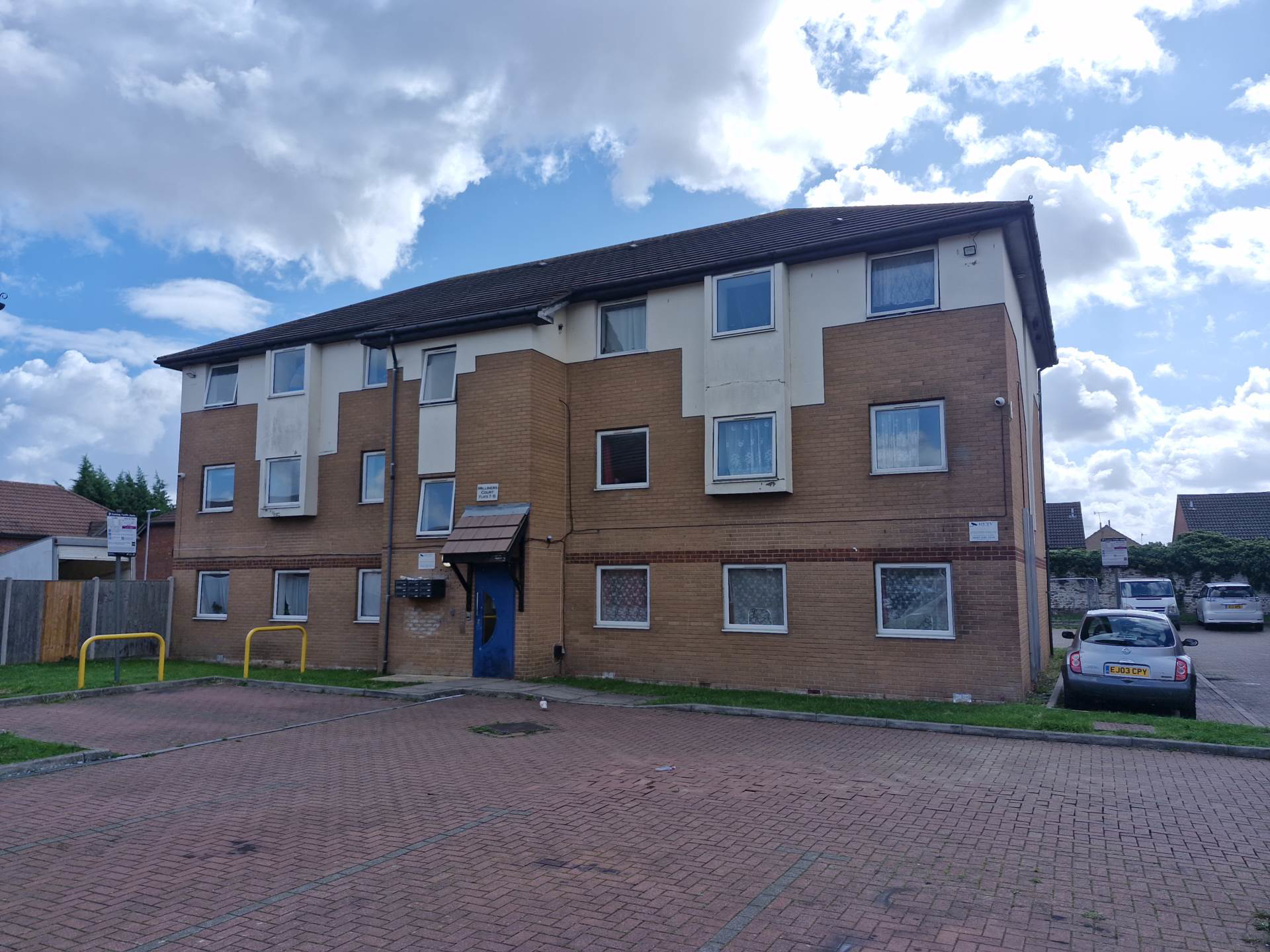 Milliners Court, Luton