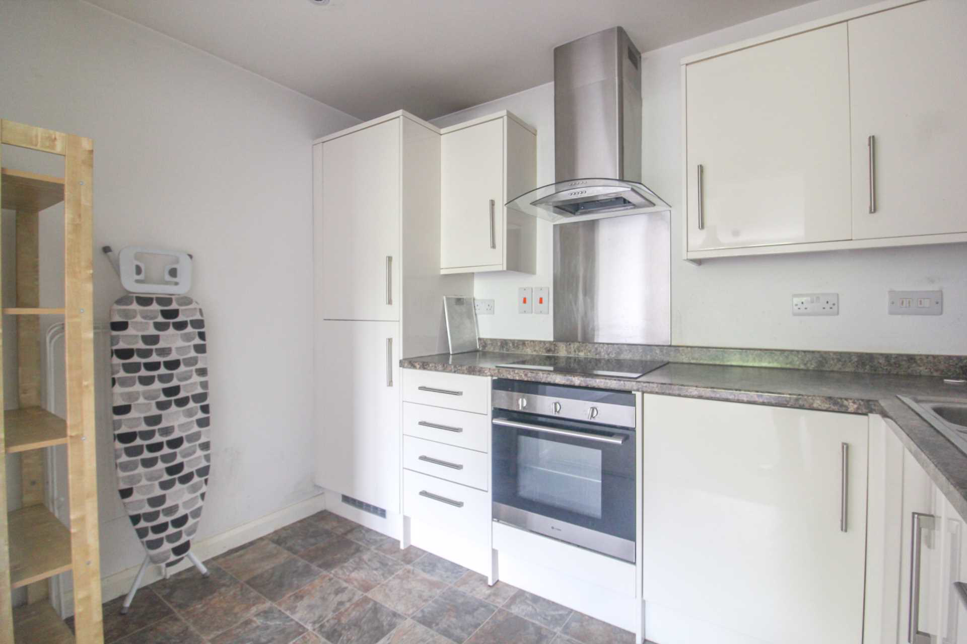 Dudley Street, Luton, photo 2