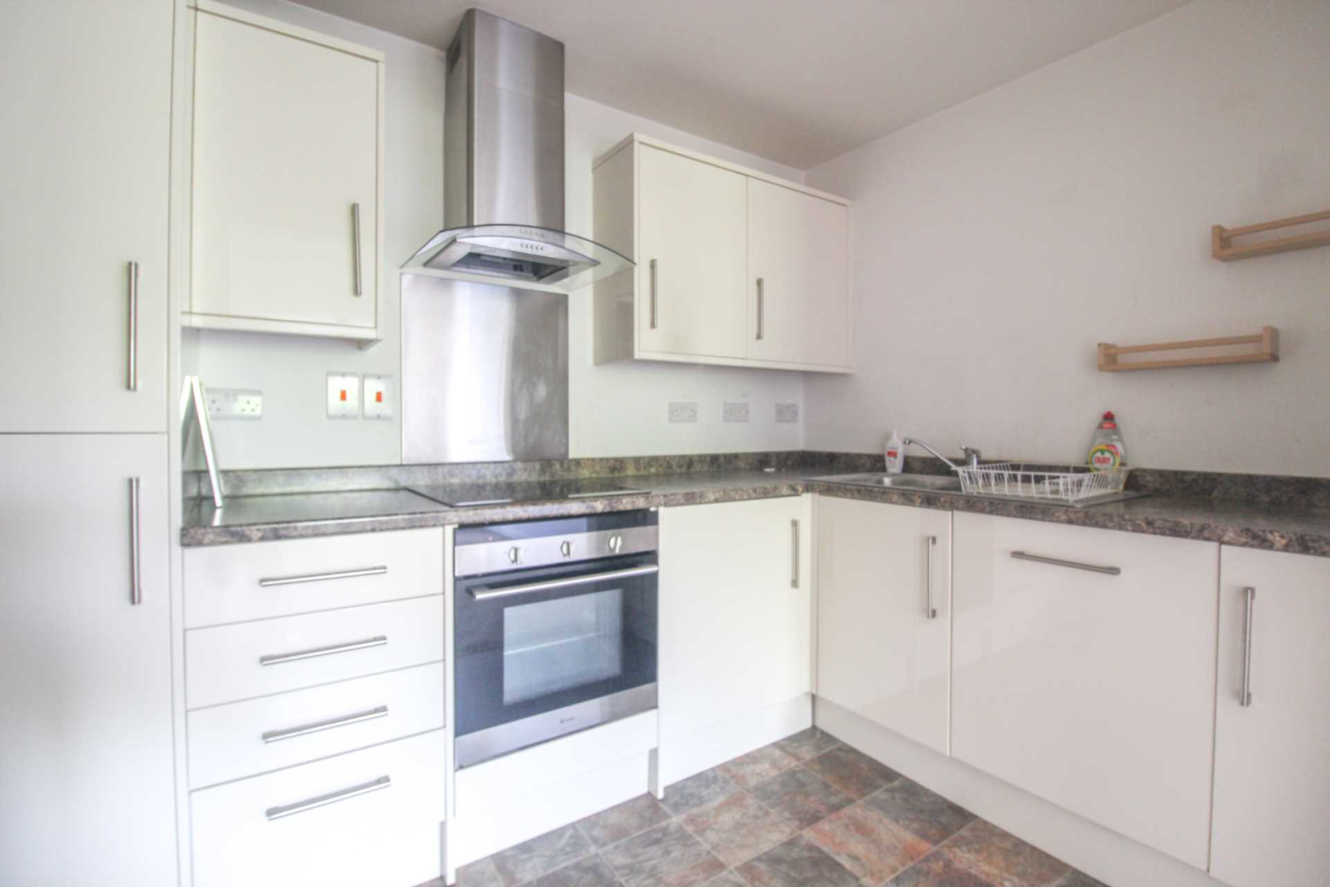 Dudley Street, Luton, photo 7