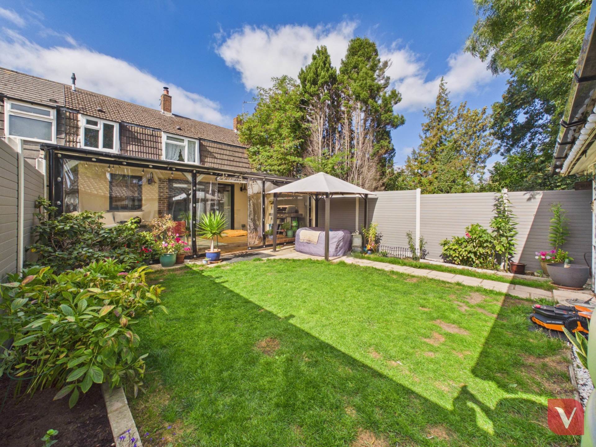 Hurst Way, Luton, photo 6