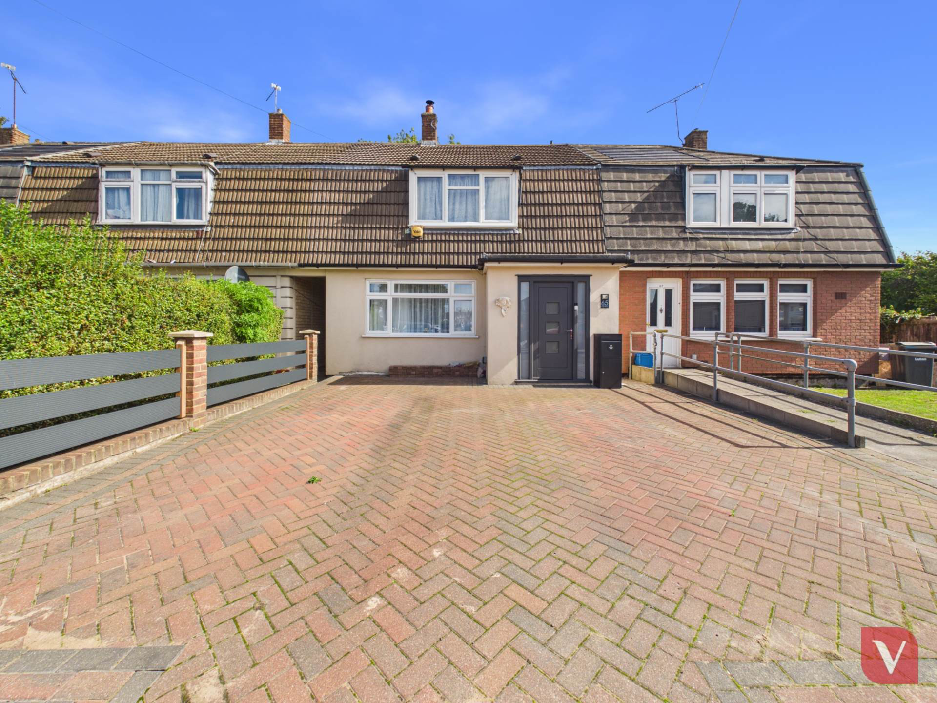 Hurst Way, Luton, photo 22