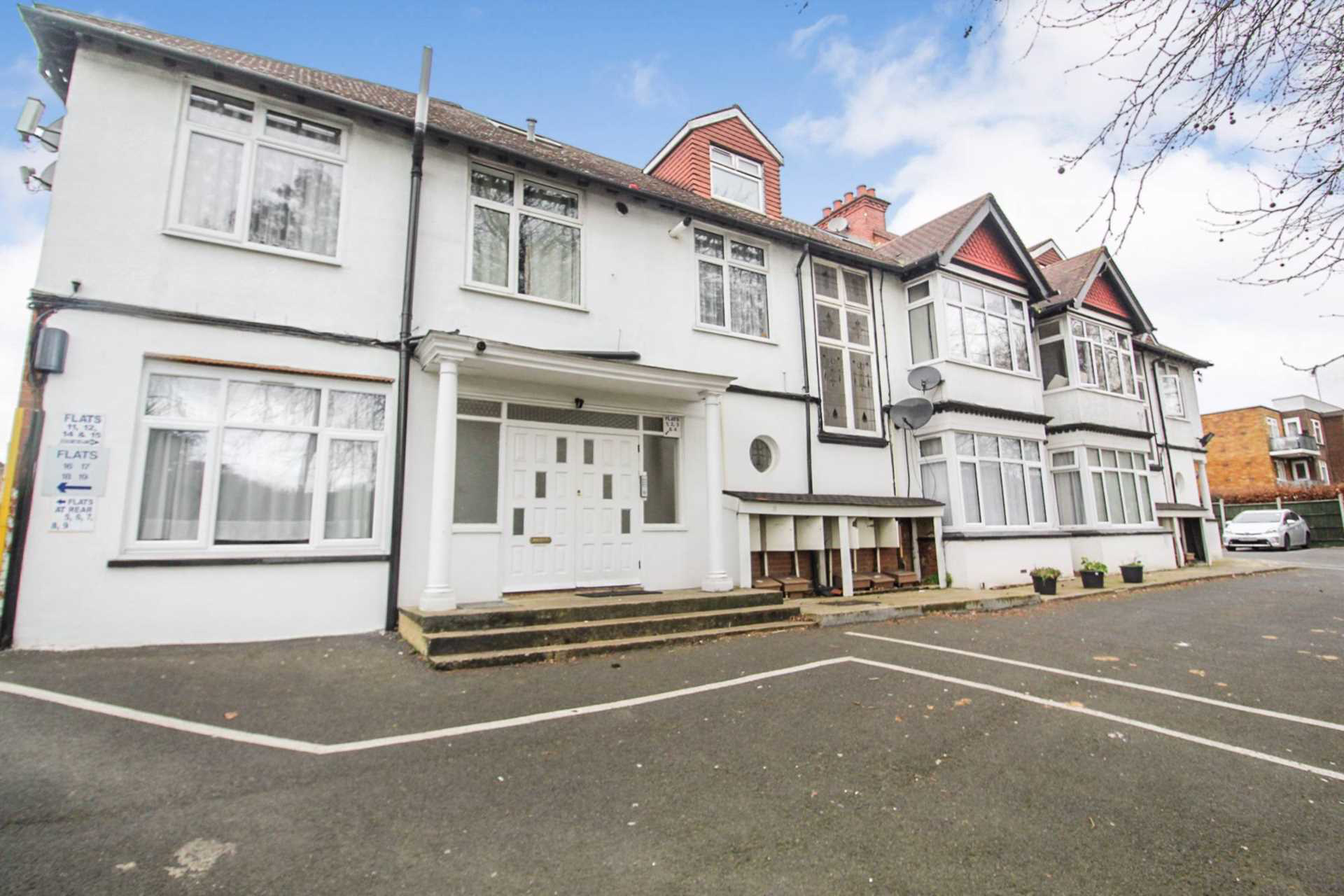 New Bedford Road, Luton