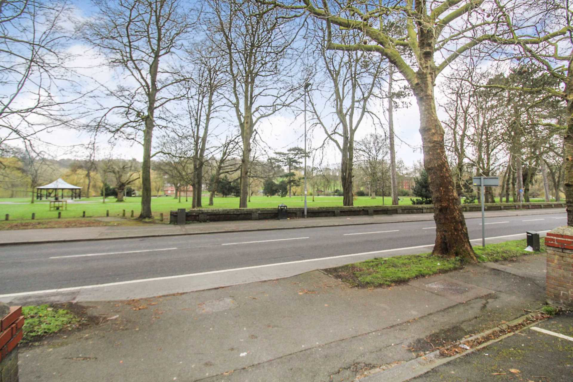 New Bedford Road, Luton, photo 7