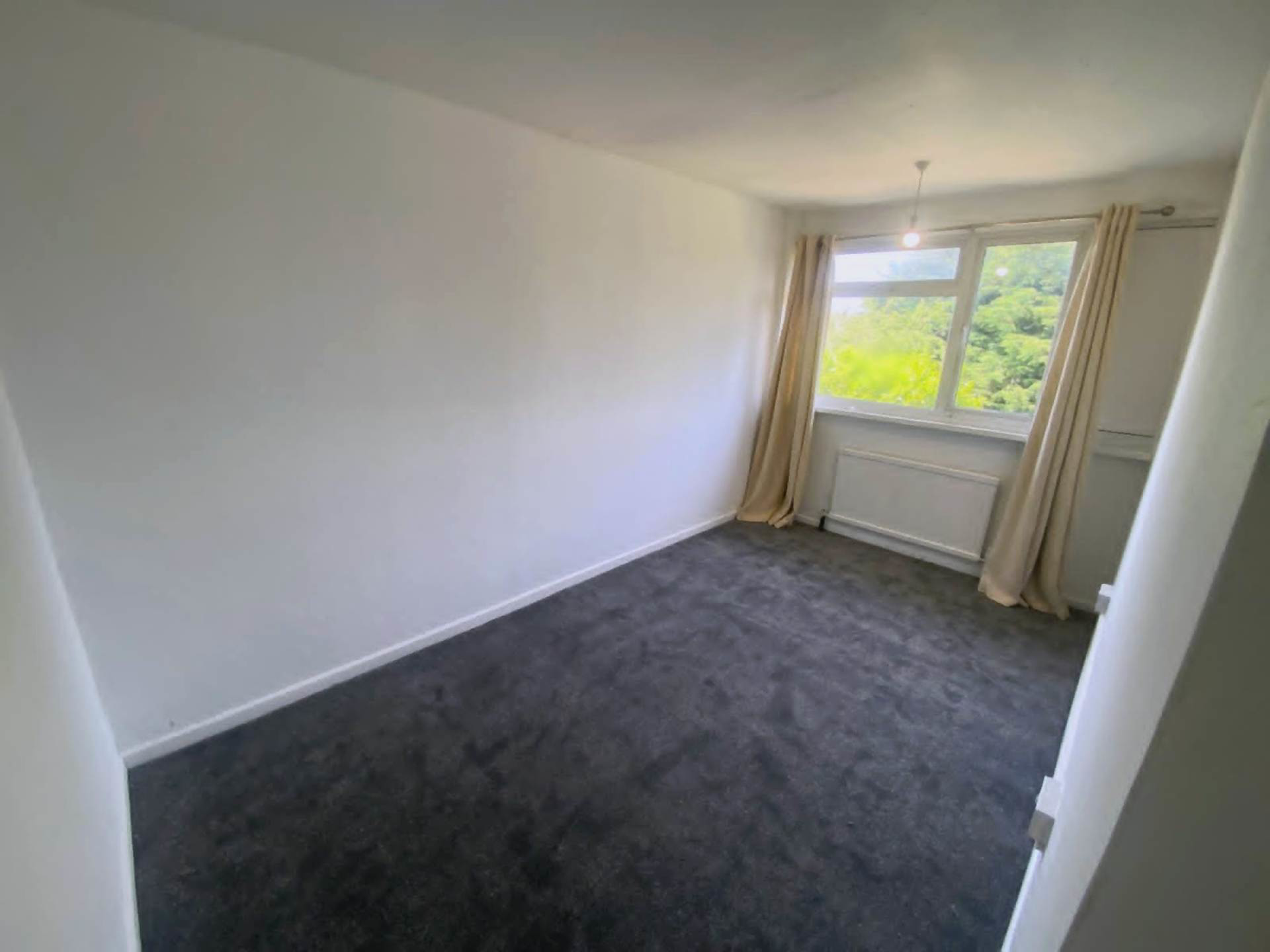 Chertsey Close, Luton, photo 5