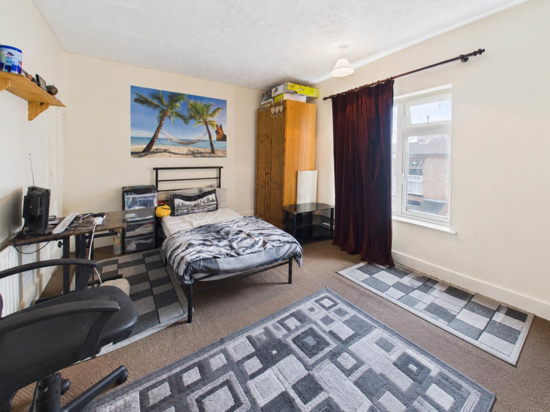 Milton Road, Luton, photo 5
