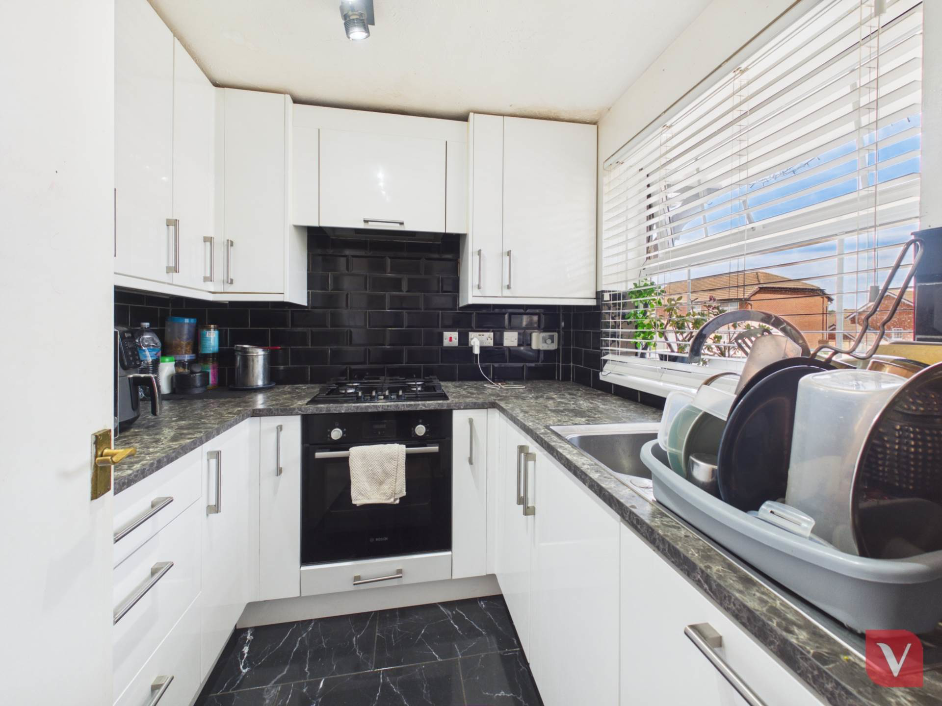 Whitehaven, Luton, photo 4