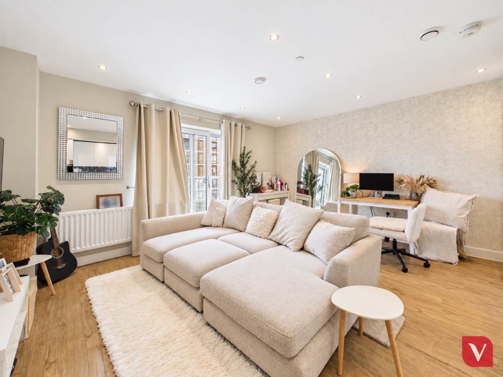 Brooklands Court, Stirling Drive, Luton, photo 7