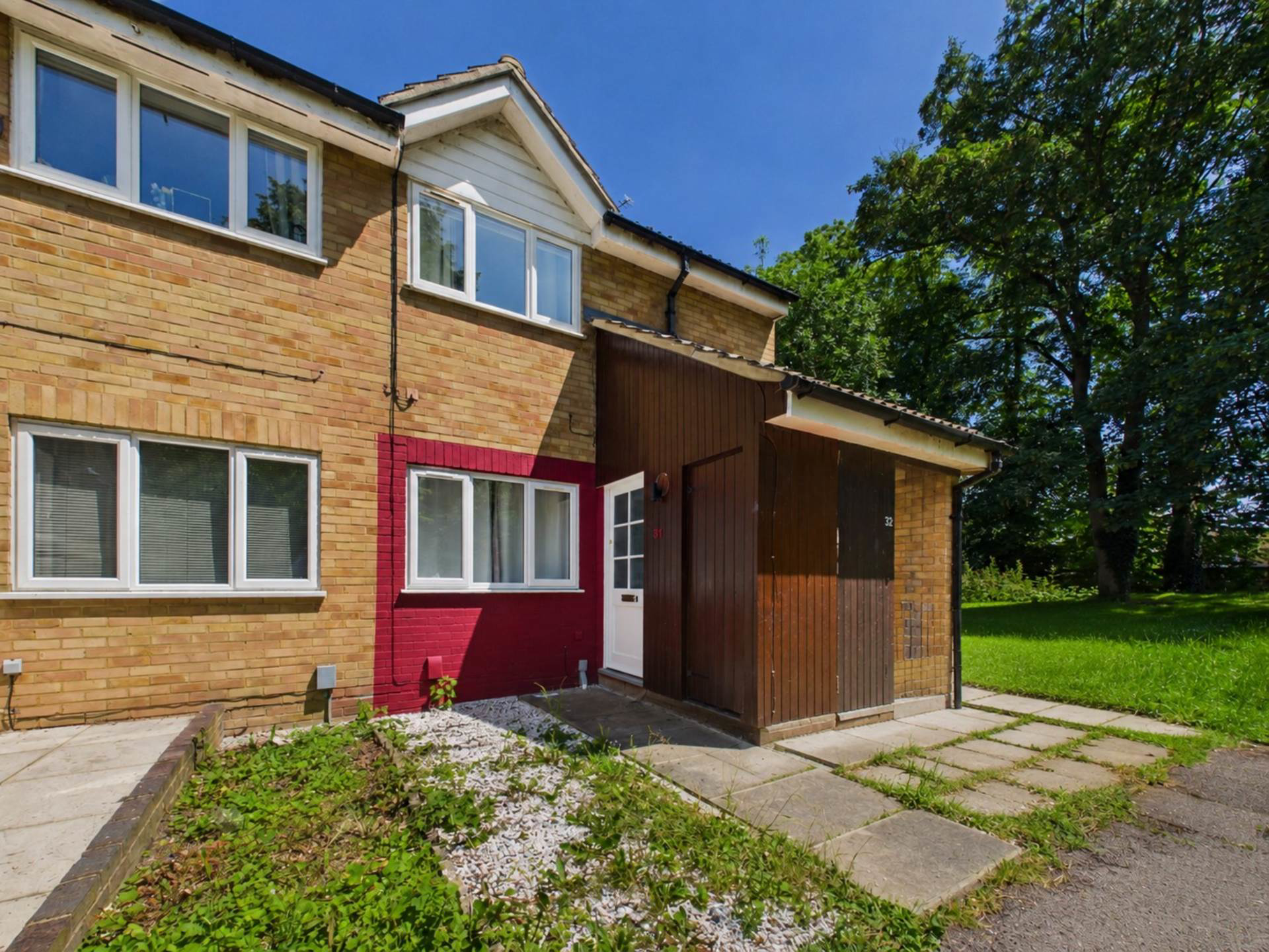 Halleys Way, Dunstable