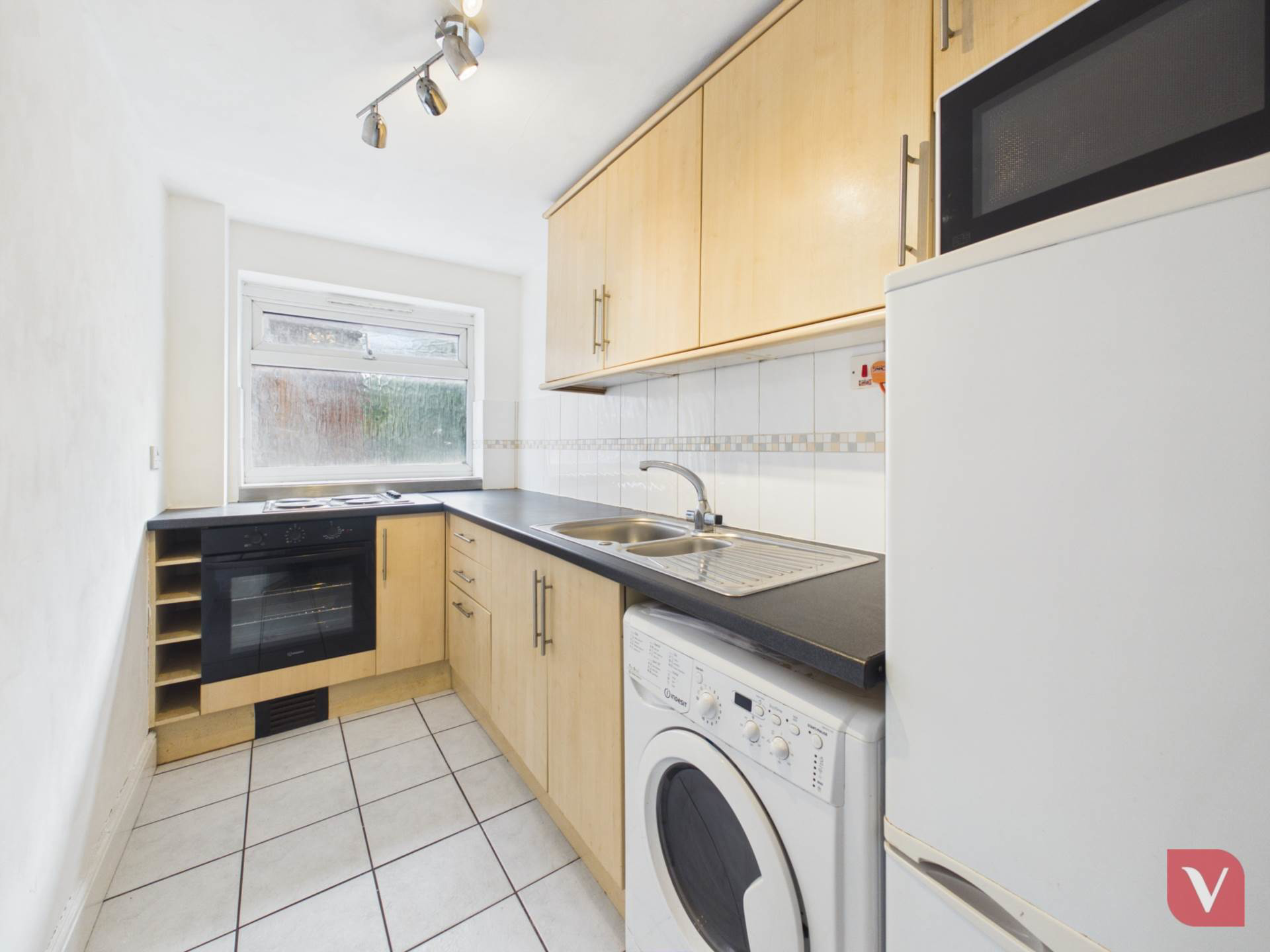 Downs Road, Luton, photo 4