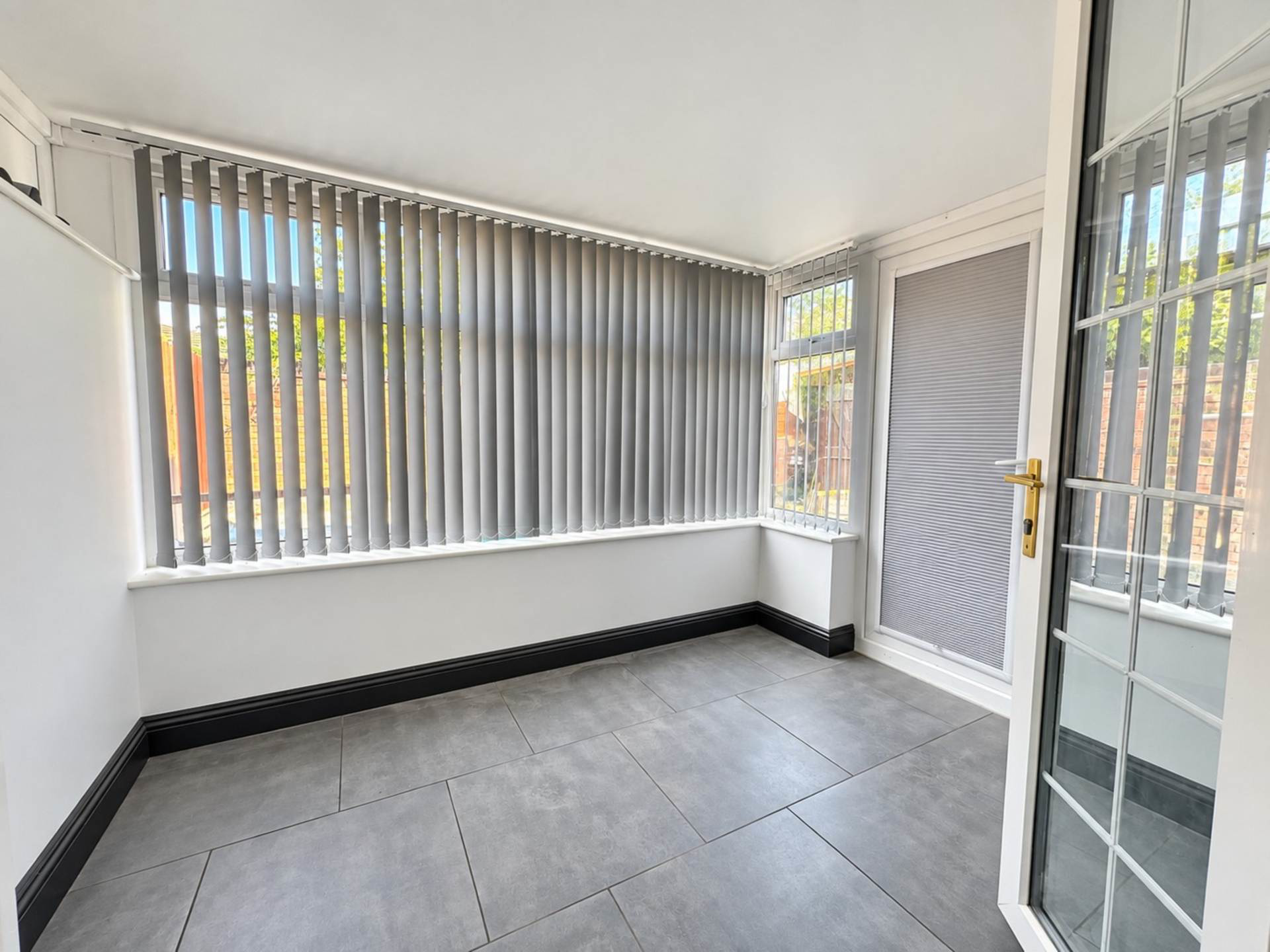 Anmer Gardens, Luton, photo 9